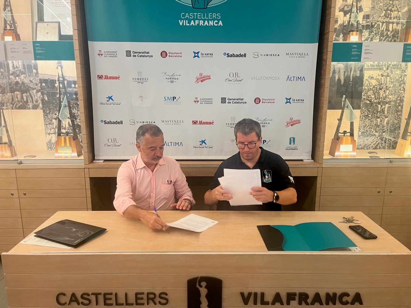 Castellers de Vilafranca / Parlem